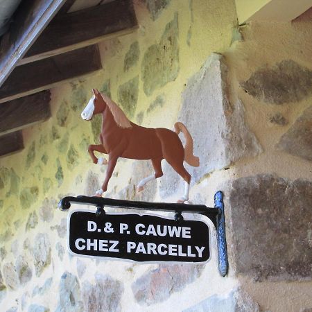 La Vache Sur Le Toit Bed and Breakfast Montagny  Exteriör bild